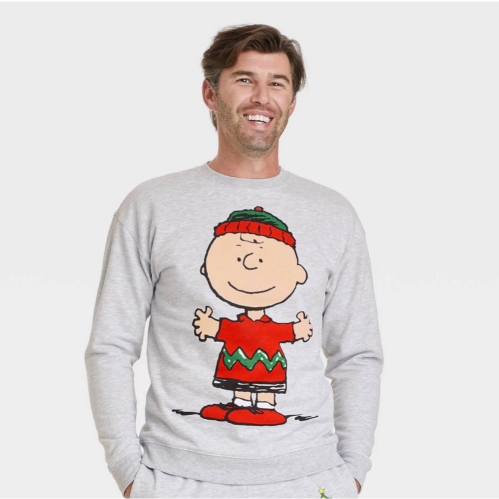 NWT Peanuts Charlie Brown Holiday Gray Crewneck Sweatshirt Unisex Adult Size M